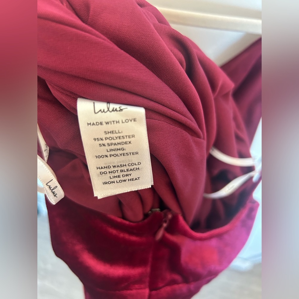 🆕 Lulu's Berry PinkVelvet Dress - Picture 11 of 13